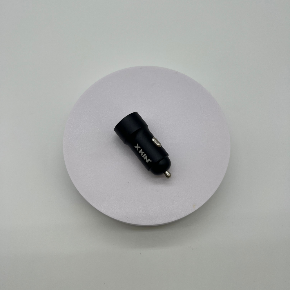 XKIN 2.4A Çift USB Hızlı Araç Şarj Cihazı – XK-CAR01 - Görsel 2